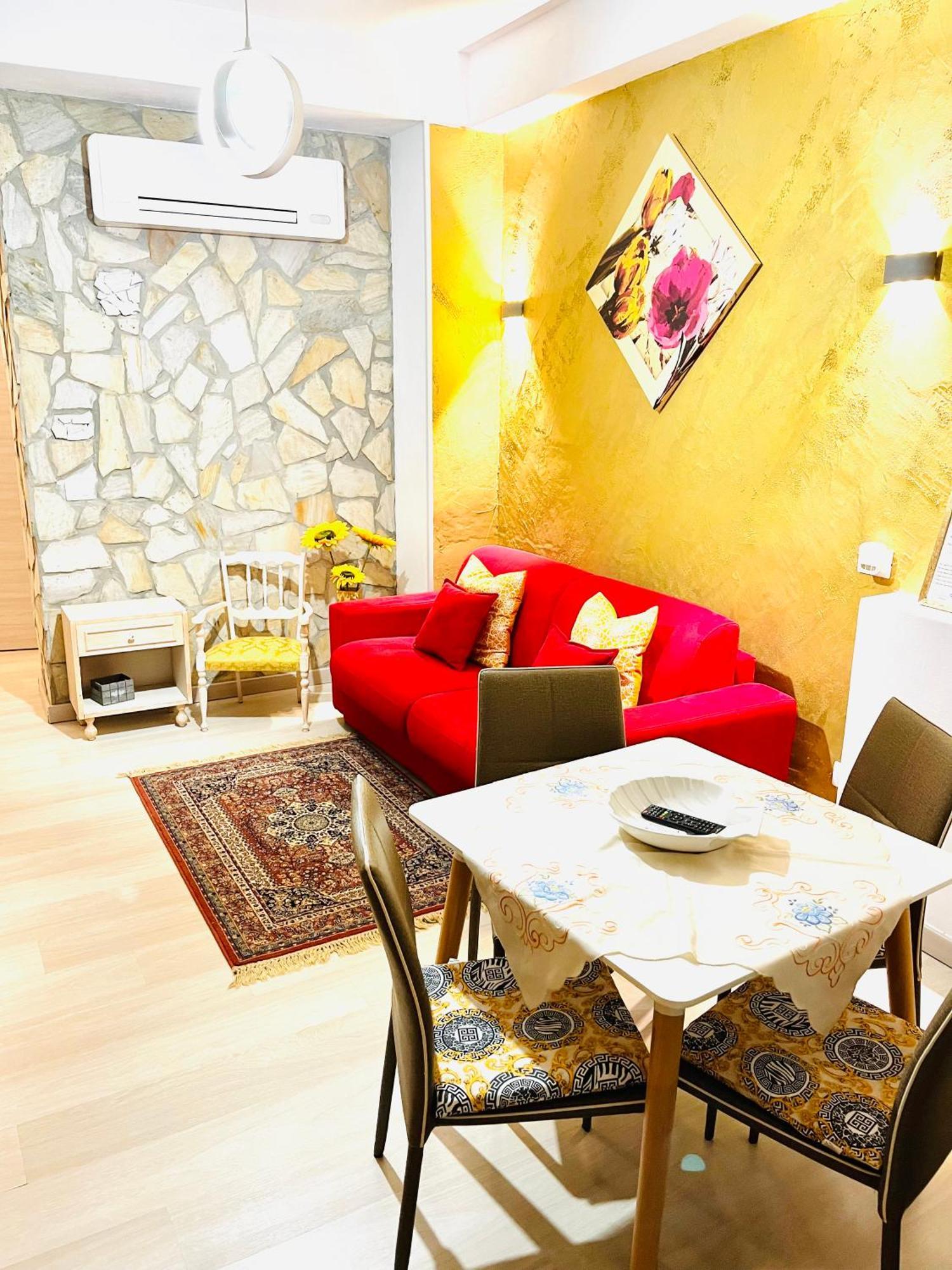 Minu House *